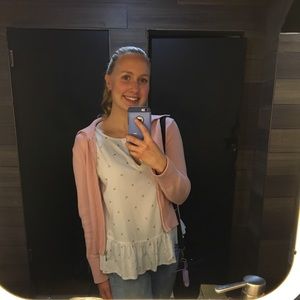 Meet your Posher, Janyka